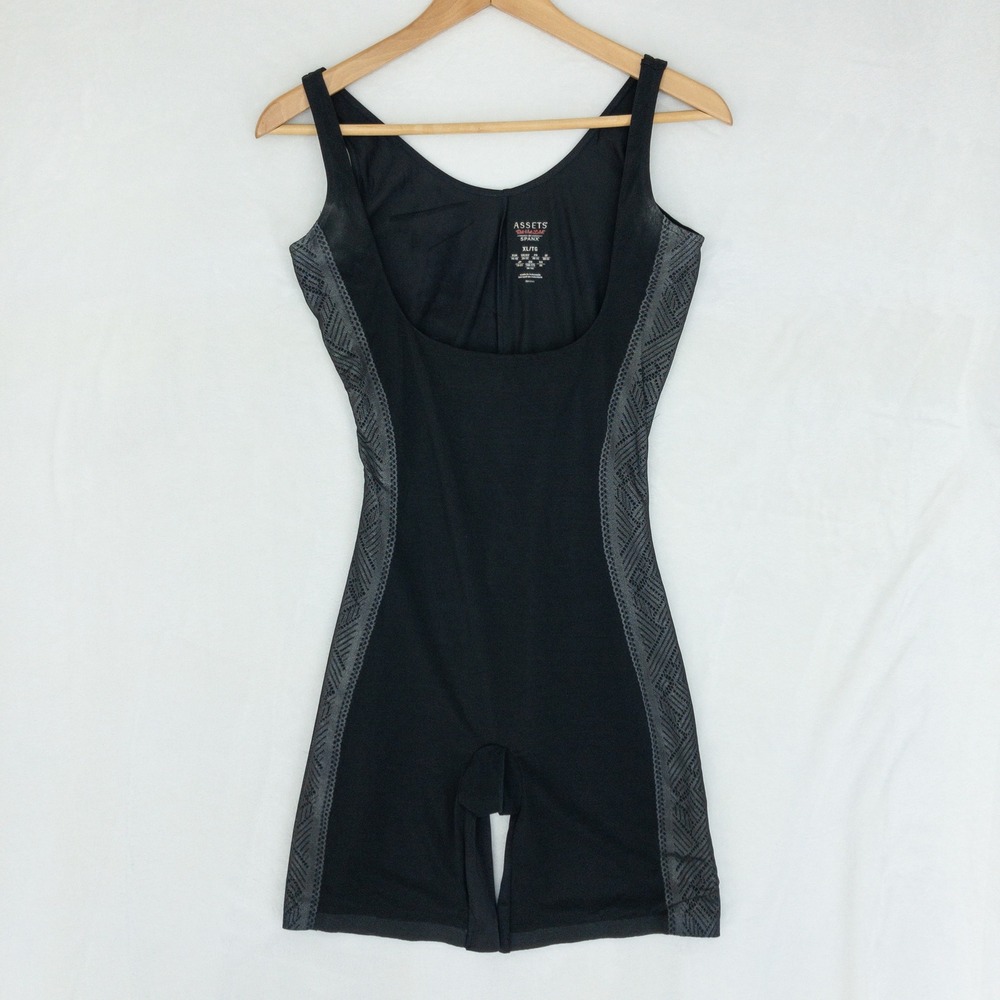Assets Red Hot by Spanx Shapewear Bodysuit Womens XL Black Luxe Lean Open Bust